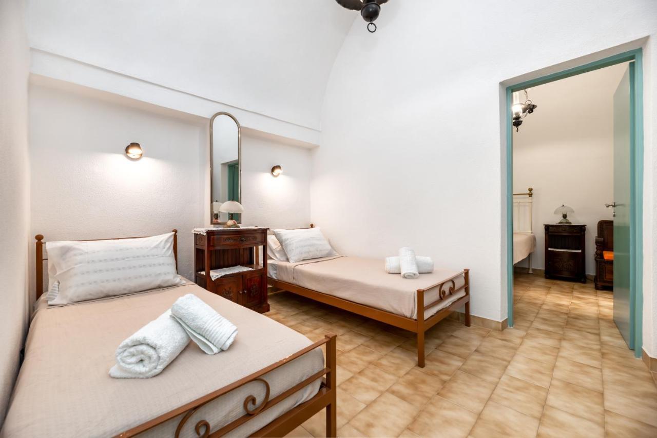 Authentic Santorinian Home Experience ثيرا المظهر الخارجي الصورة
