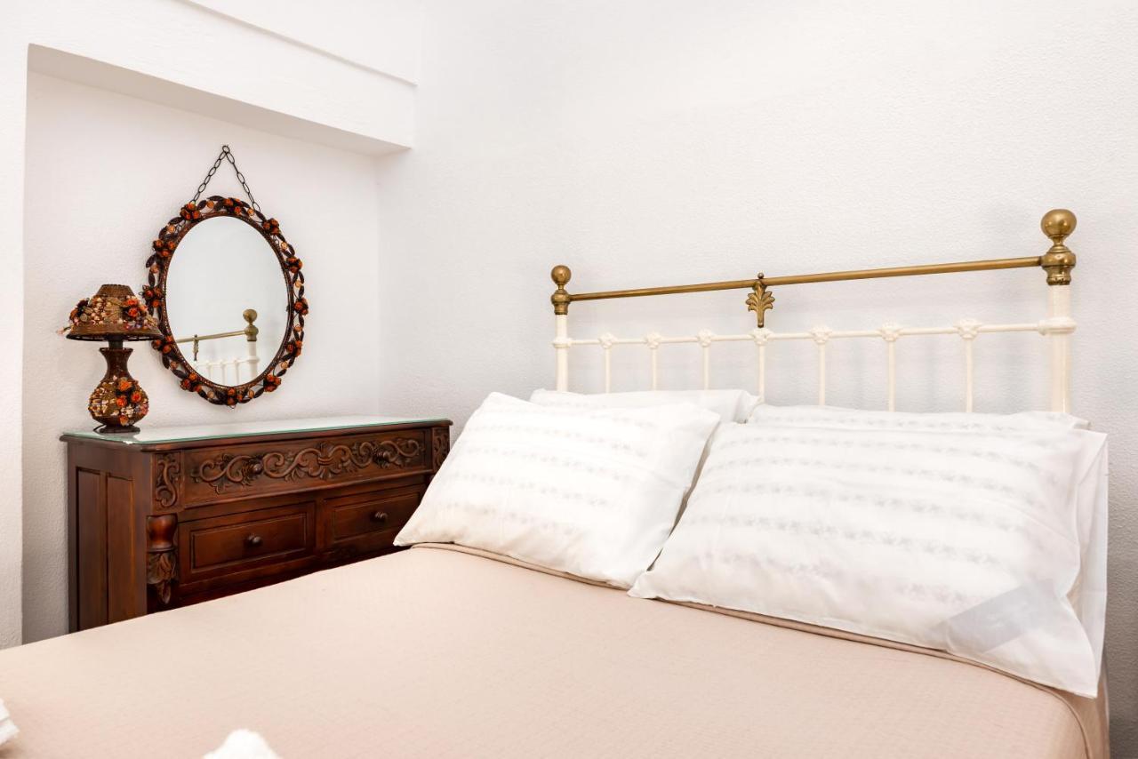Authentic Santorinian Home Experience ثيرا المظهر الخارجي الصورة
