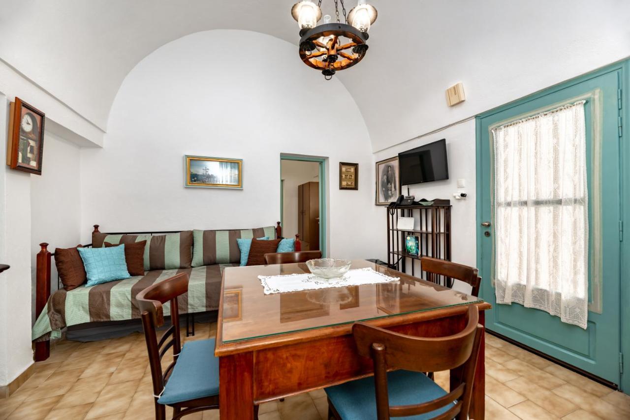 Authentic Santorinian Home Experience ثيرا المظهر الخارجي الصورة
