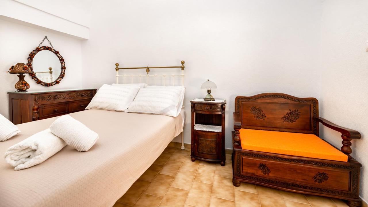 Authentic Santorinian Home Experience ثيرا المظهر الخارجي الصورة